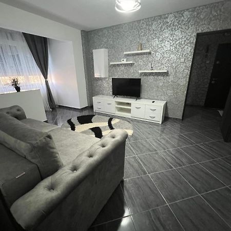 Ferienwohnung Apartament Spatios, Zona Centrala In Iasi Exterior foto